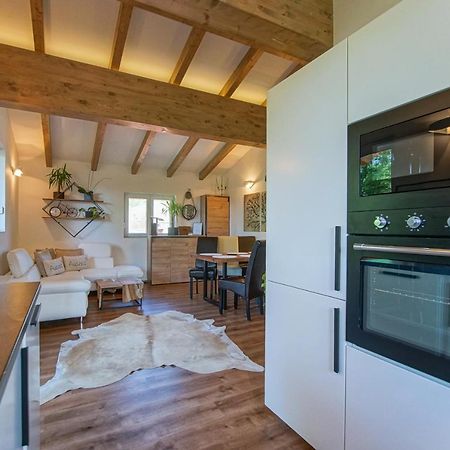 Ferienwohnung Auszeit Steiraland Penthouse 9 Mit Grossen Balkon Und Parkplatz Leoben  Exterior foto