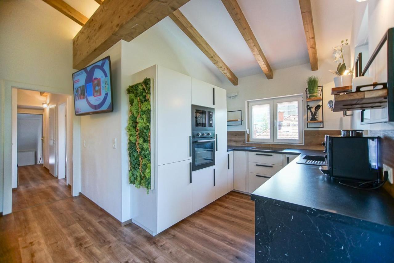 Ferienwohnung Auszeit Steiraland Penthouse 9 Mit Grossen Balkon Und Parkplatz Leoben  Exterior foto